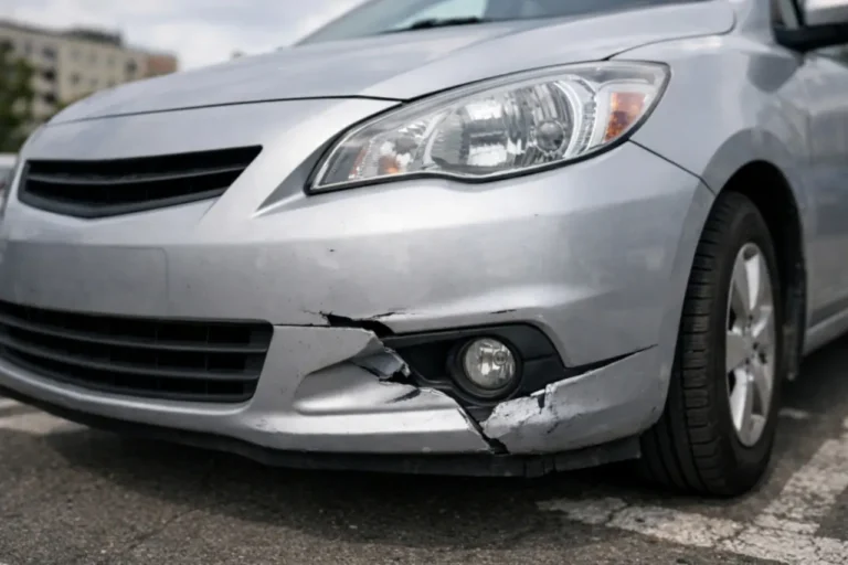 Czy można jeździć z uszkodzonym zderzakiem?